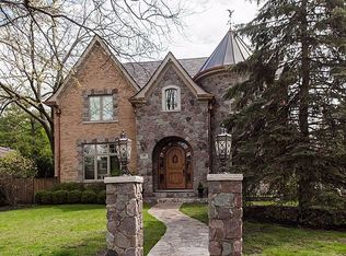 501 N Home Ave, Park Ridge, IL 60068