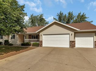 1211 E Baker St, Saint Joseph, MN 56374