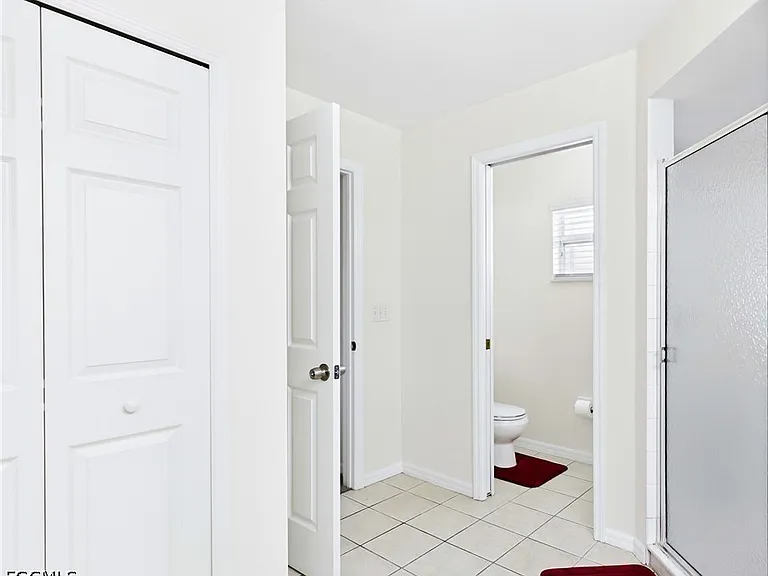 1728 NW 18th St — Photo 23