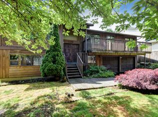 6821 NE 191st St, Kenmore, WA 98028