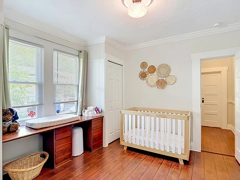 115 E Lambright St — Photo 22