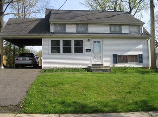 10 Shetland Rd, East Brunswick, NJ 08816