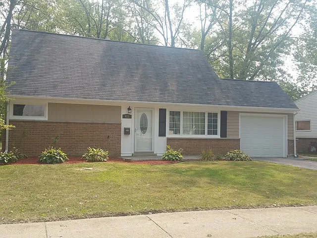 411 Westgate Dr photo 1