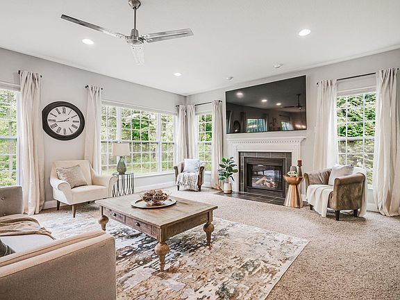 3rd image of 663 Maketewah Dr