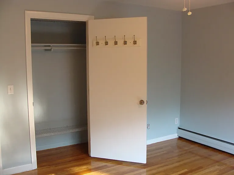197 Kent St — Photo 11