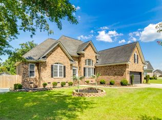 33 Mauser Dr, Lugoff, SC 29078