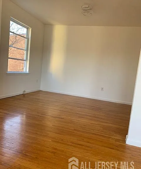 1184 Union St #3 — Photo 5