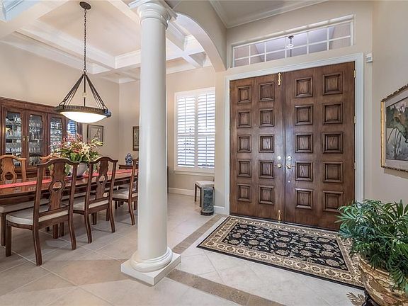 3rd image of 8824 Enclave Ct