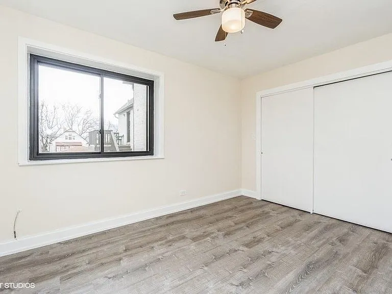 5637 W Lawrence Ave #2F — Photo 8