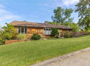 97 Leroy Ave, Warwick, RI 02889