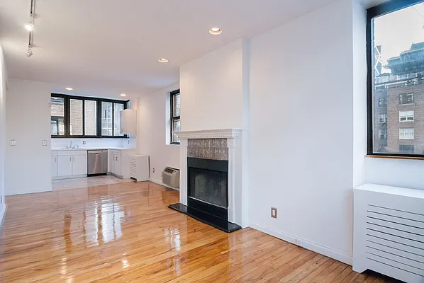 Rented by WAM Partners - William Moses Co. | media 67