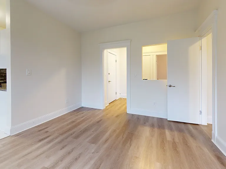 374 Chestnut Hill Ave #52 — Photo 2