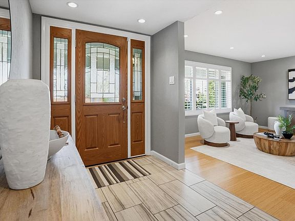 4th image of 5896 Lalor Dr