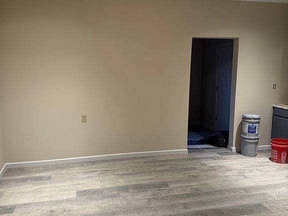 3rd image of 3105 Park St