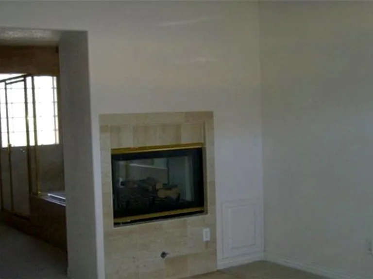 647 Florence Dr #- — Photo 10