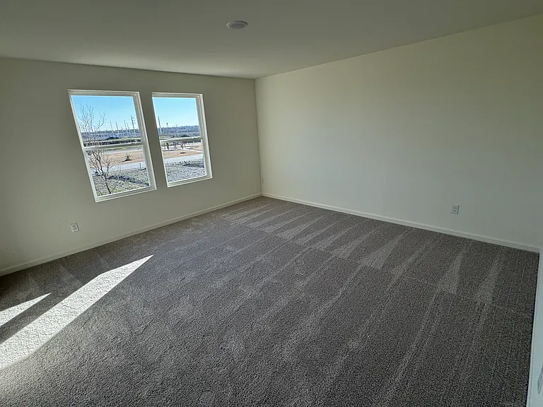 219 Savannah Way — Photo 21
