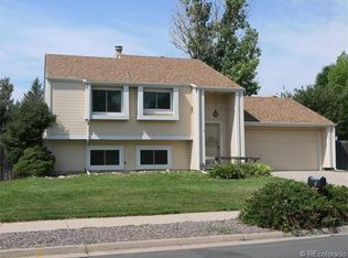 1011 S Uravan St, Aurora, CO 80017