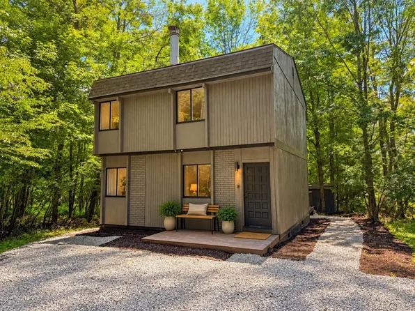9 Lake Drive, Parksville, NY 12768
