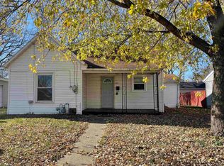 1151 N Noble St, Virden, IL 62690