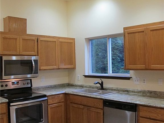 4th image of 1226 Mitscher Dr