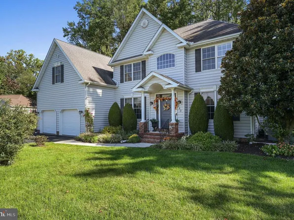 243 Cardinal Hills Pkwy, Dover, DE 19904