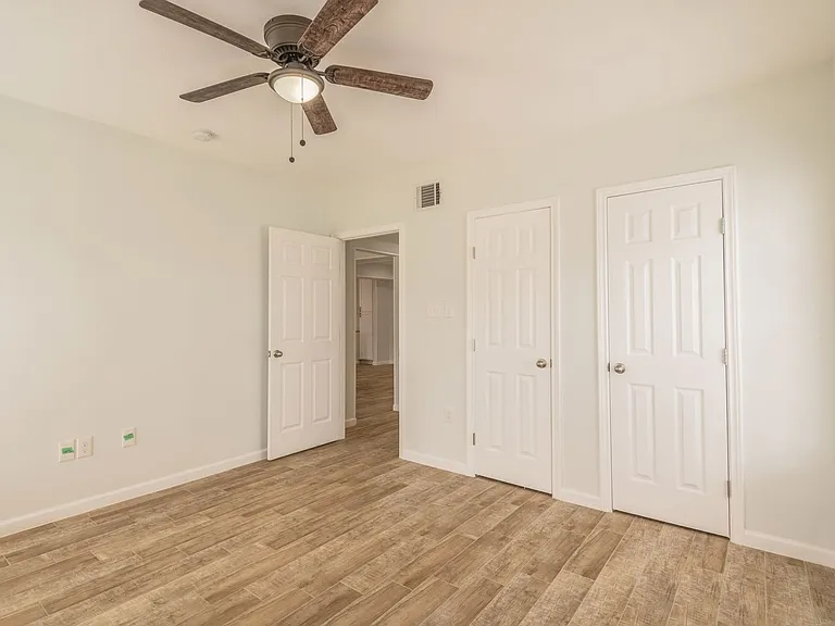 2319 Rosewood St #A — Photo 9