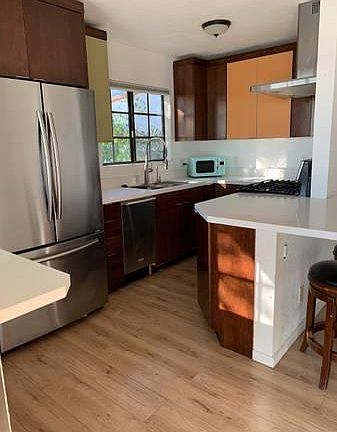 5th image of 206 Sherwood Dr #1/2