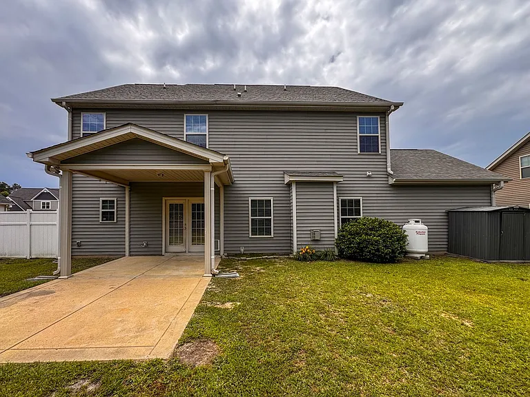 717 Saint Johns Loop — Photo 31