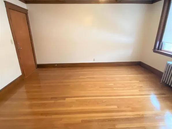200 Presidents Ln APT 7, Quincy, MA 02169