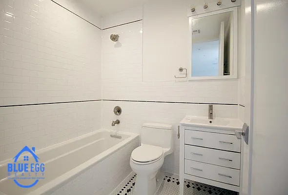 Rented by Blue Egg Realty Corp | media 17