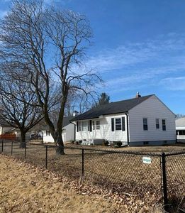 704 Washington St, New Windsor, IL, 61465