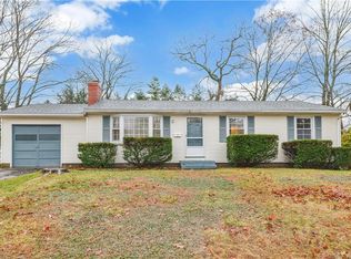 17 Wagon Rd, Enfield, CT 06082