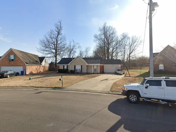 4495 Andover Ln, Horn Lake, MS 38637