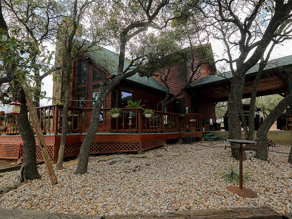 1st image of 601 Echo Dr