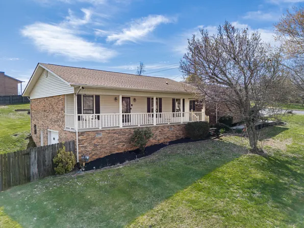 5725 Academy Dr, Morristown, TN 37814