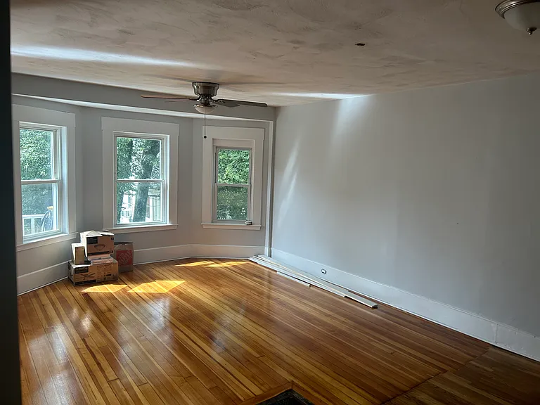 3 Oakland Ave #2 — Photo 11