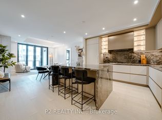 2 Forest Hill Rd #208, Toronto, ON M4V0B7