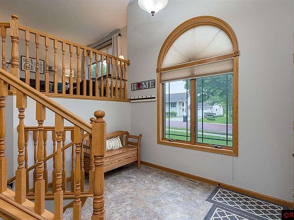 2nd image of 104 Wickfield Dr