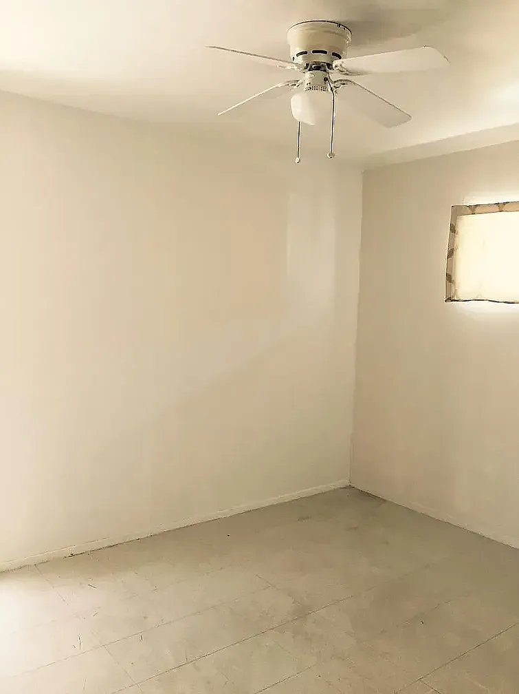 Building Photo - 4013 Nashville Ave #2