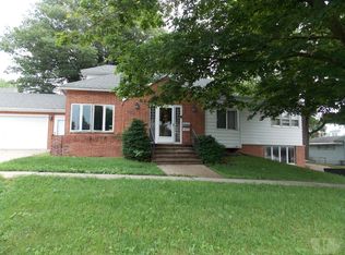 502 2nd Ave, Audubon, IA 50025