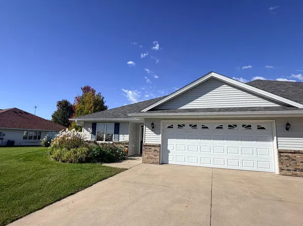 413 Circle View Dr, Dassel, MN 55325