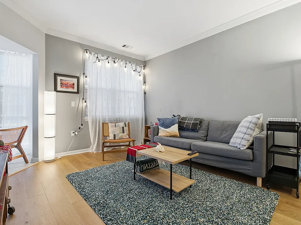 23 Pierside Dr #232