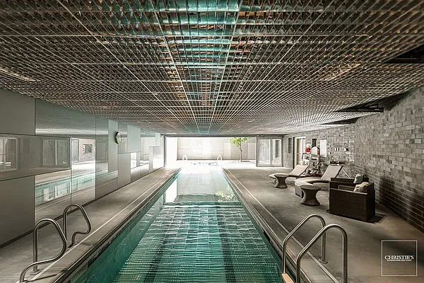 Sold by Christie's International Real Estate Group, LLC | media 29