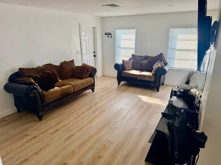 443 Wilder St #2 — Photo 7
