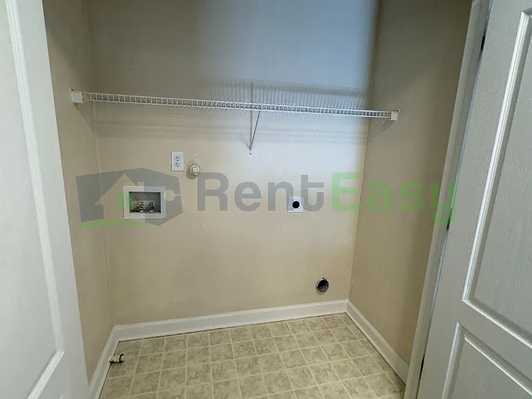 5208 Pirata Pl — Photo 32