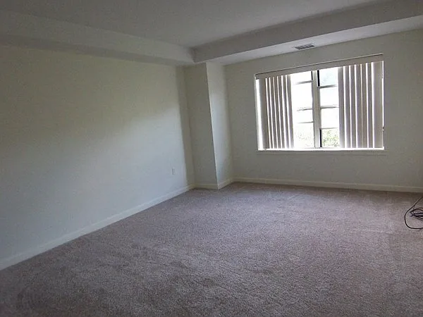 1 Watermill Pl #426 — Photo 6