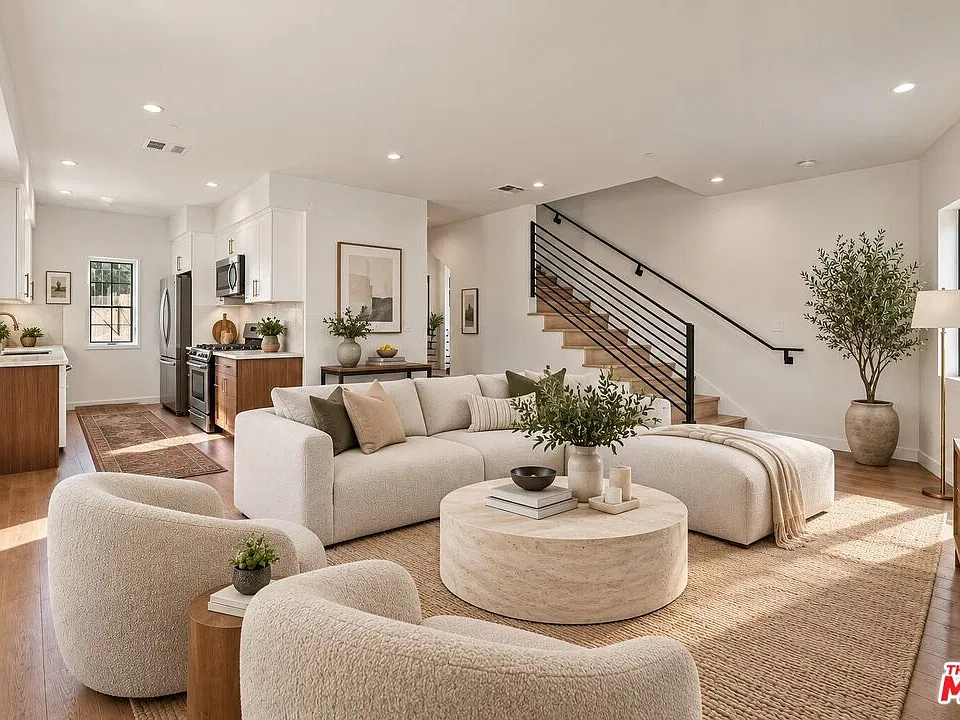 2117 Beachwood Ter