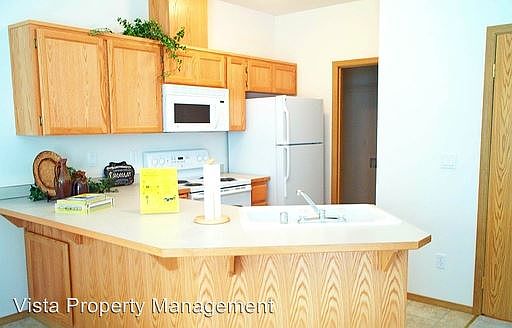 3rd image of 13605 97th Avenue Ct E