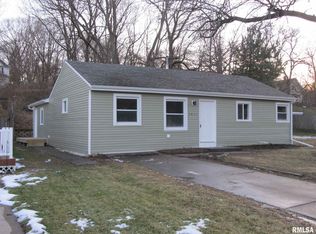 1817 Kirkwood Blvd, Davenport, IA 52803