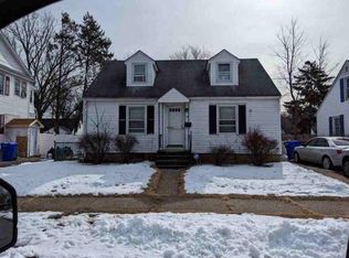 83 Ontario St, Springfield, MA 01104